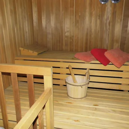 Bue _ Stuempelhuk Apartman *