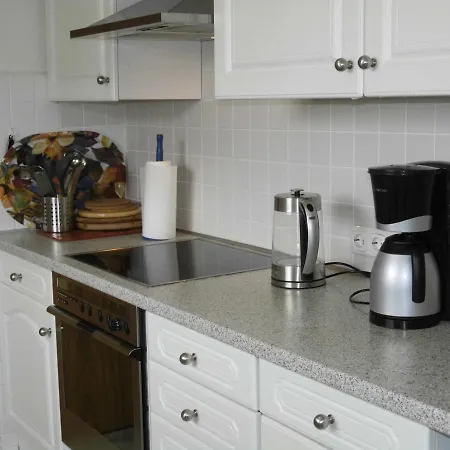 Bue _ Stuempelhuk Apartman *